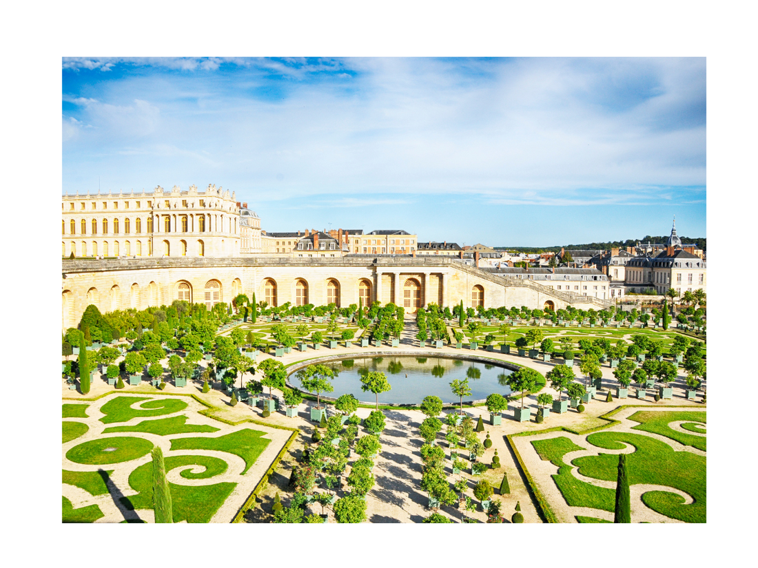 Fragrance Throughout History  - A Perfumer to a Queen: The Story of Jean-Louis Fargeon